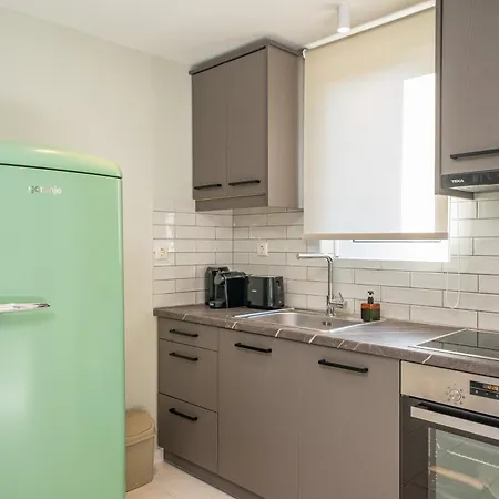 Seashell Luxury Apartment Lixouri